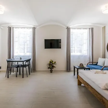 Malen Apartmán Dvůr Králové nad Labem